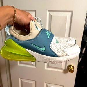 Nike Air Max 270 Extreme Youth/Big kids size 7